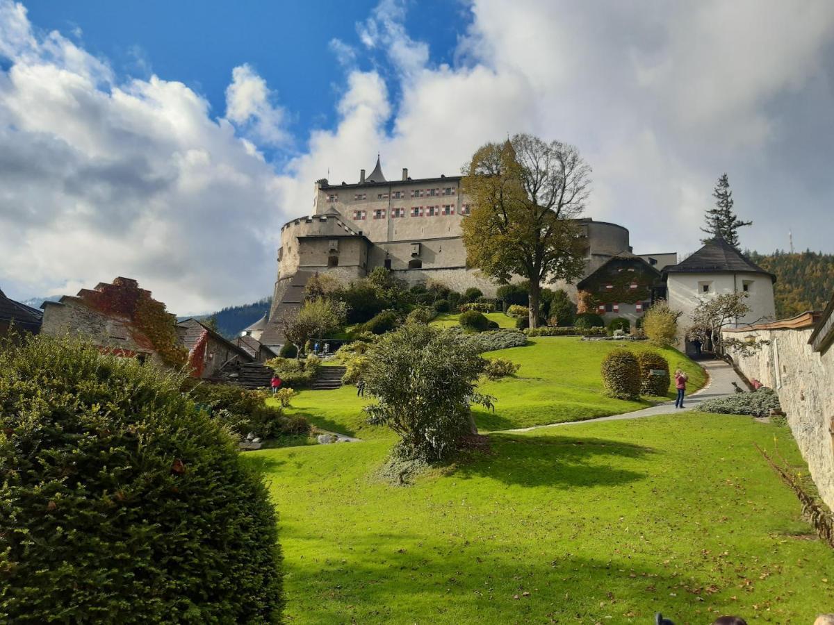 Vor Den Toren Salzburgs Wals-Siezenheim Exterior foto